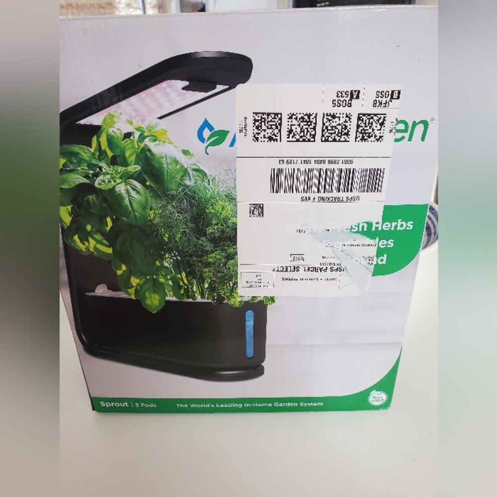AeroGarden Indoor Herb Garden Kit